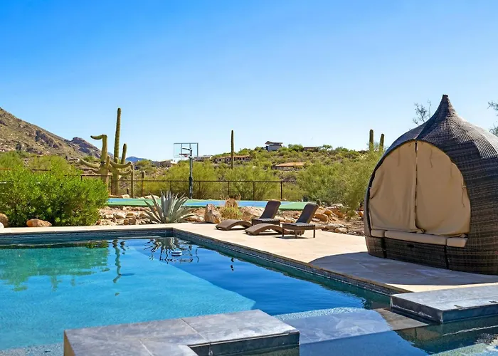 Catalina Clubhouse Pool Pickleball Basketball Court * Tucson
