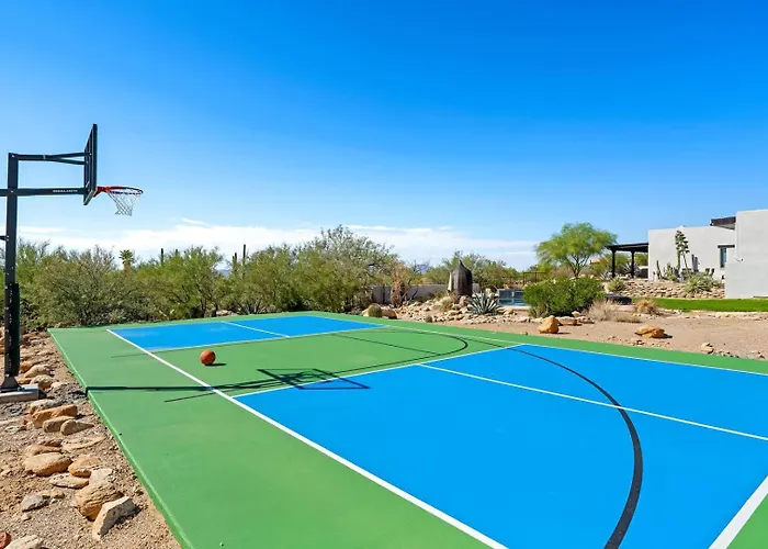 Holiday home Catalina Clubhouse Pool Pickleball Basketball Court